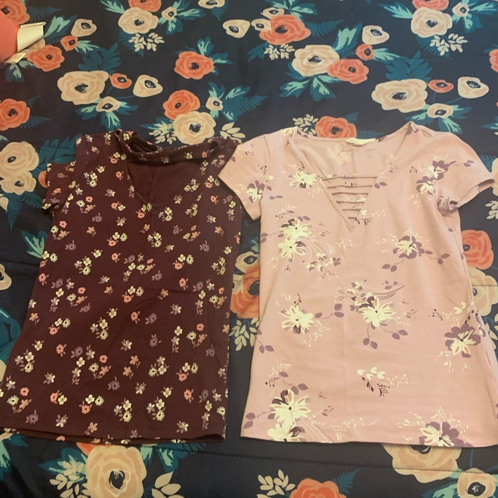 Two Aeropostale tops sold together